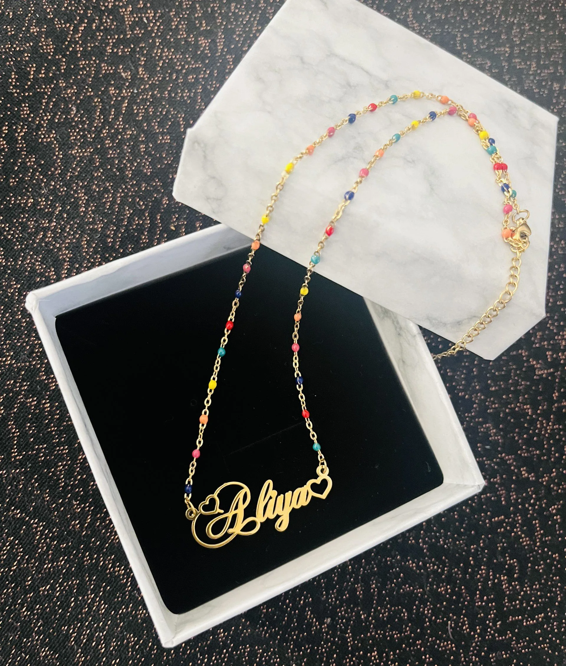 magical-lifestyle.nl Dames Luxe Naamketting (roestvrijstaal) Magical Colors naam ketting