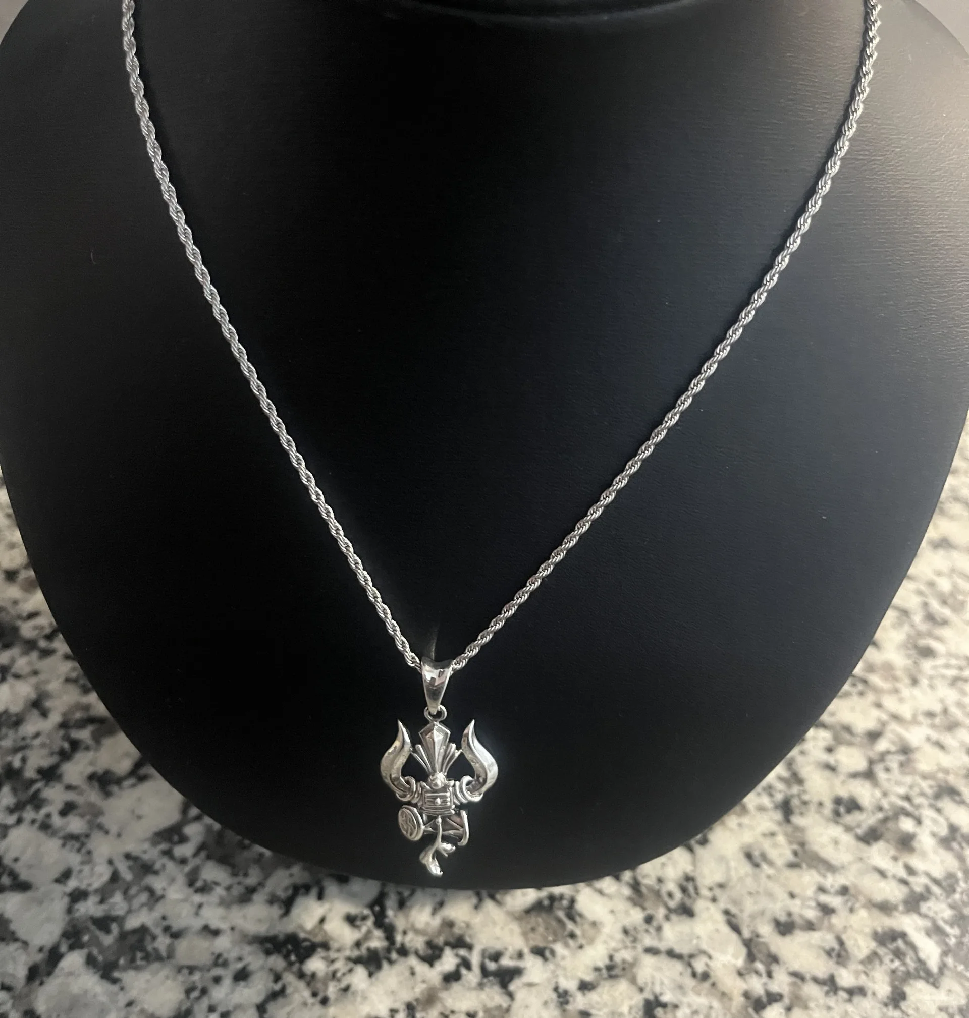 magical-lifestyle.nl Dames Zilver 925 ketting Trishul Foto 1 zilver echt trishul jpg