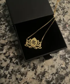 Lotus 2 gold jpg